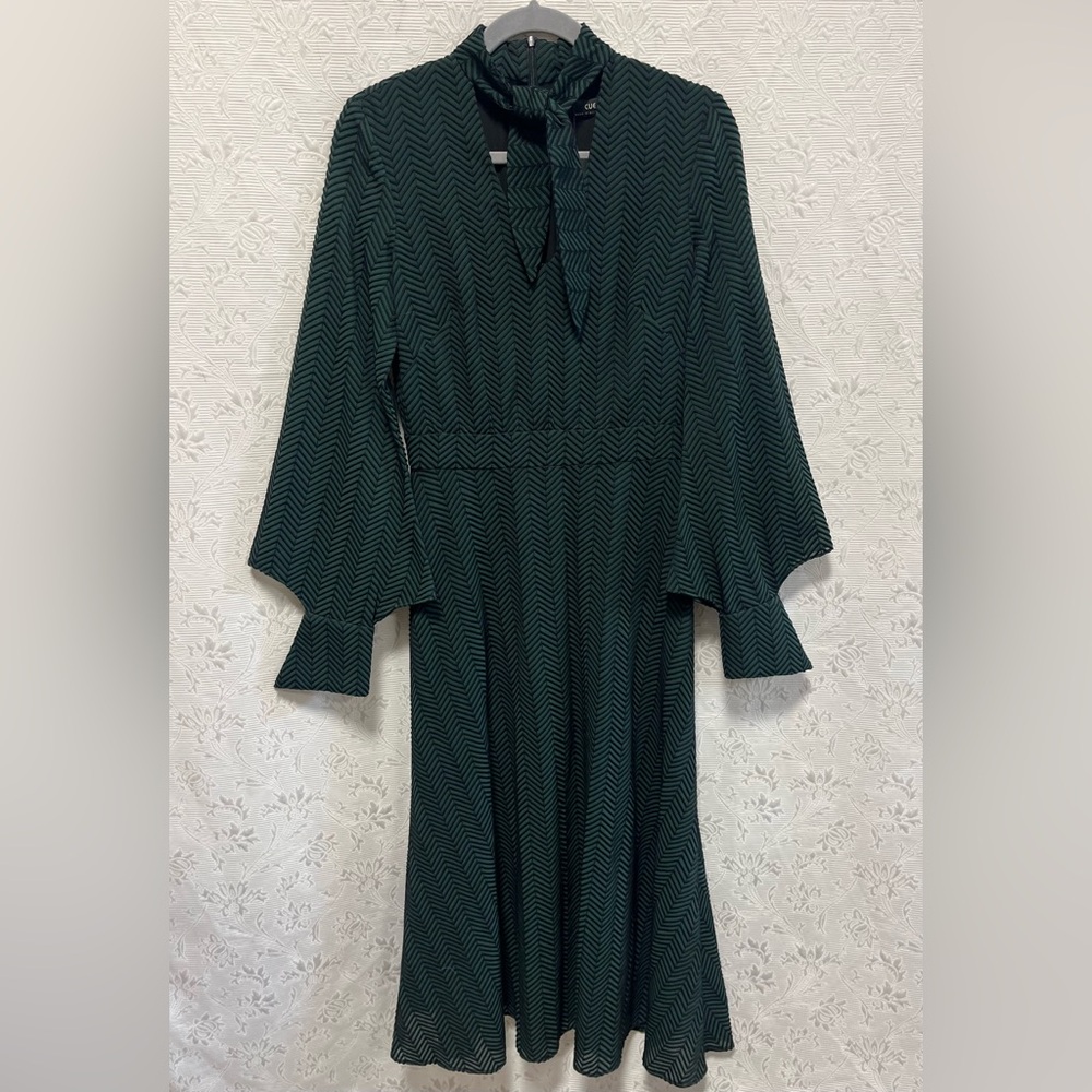 NWT Cue Long Sleeve Maxi Dress Made in Australia